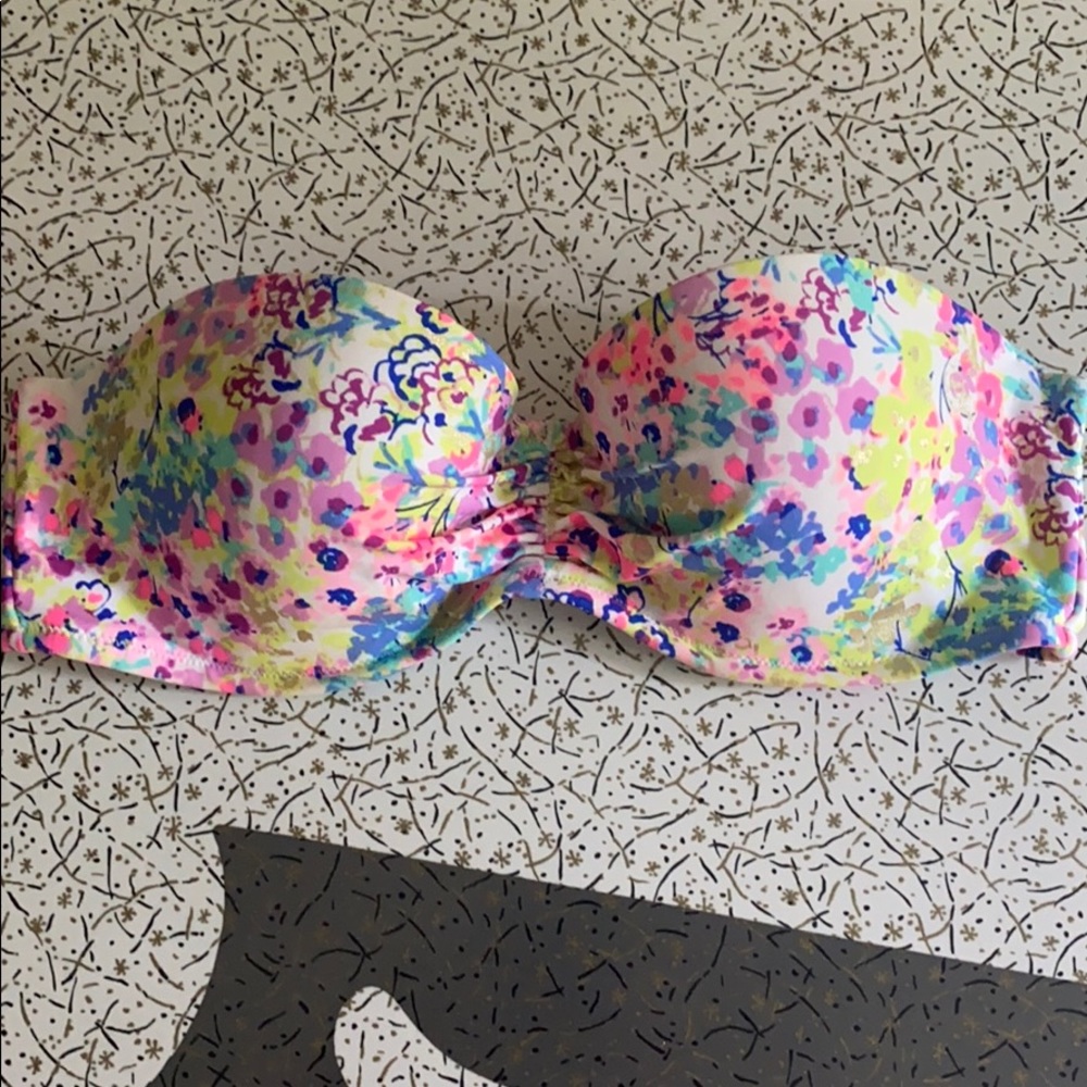 Victoria’s Secret Bikini Top